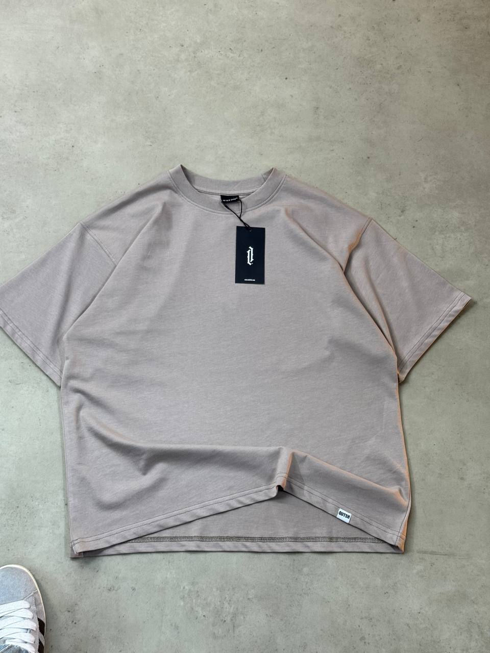OVESIZE T-SHIRT BEIGE