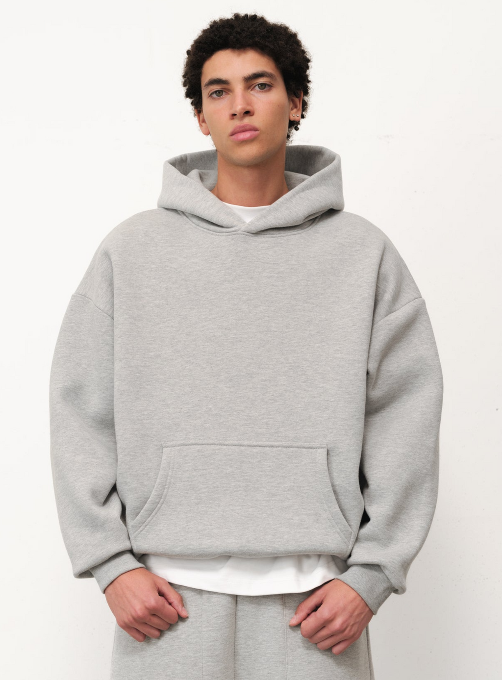 COZY HOODIE