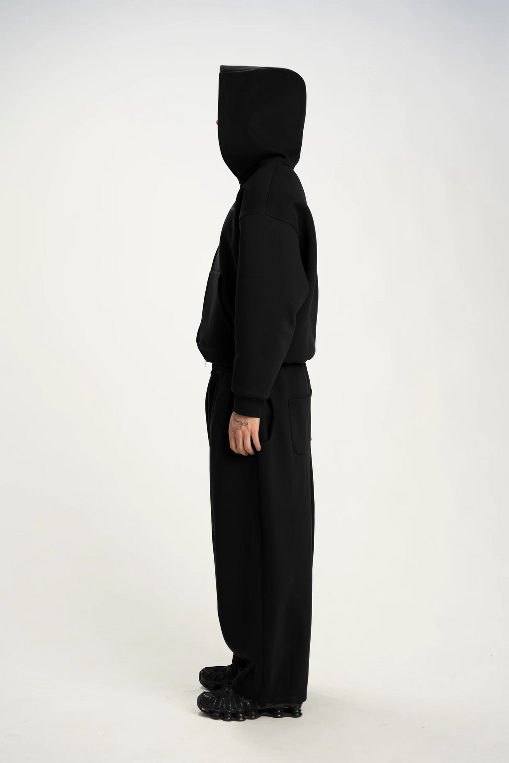 Zip-Up Hoodie & Sweatpants (Black)