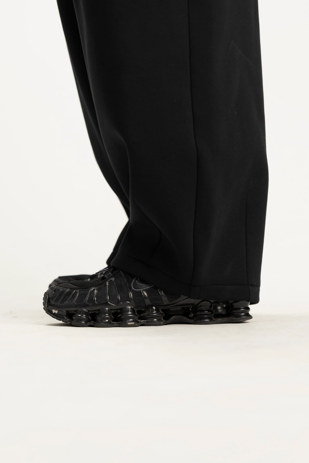 Zip-Up Hoodie & Sweatpants (Black)