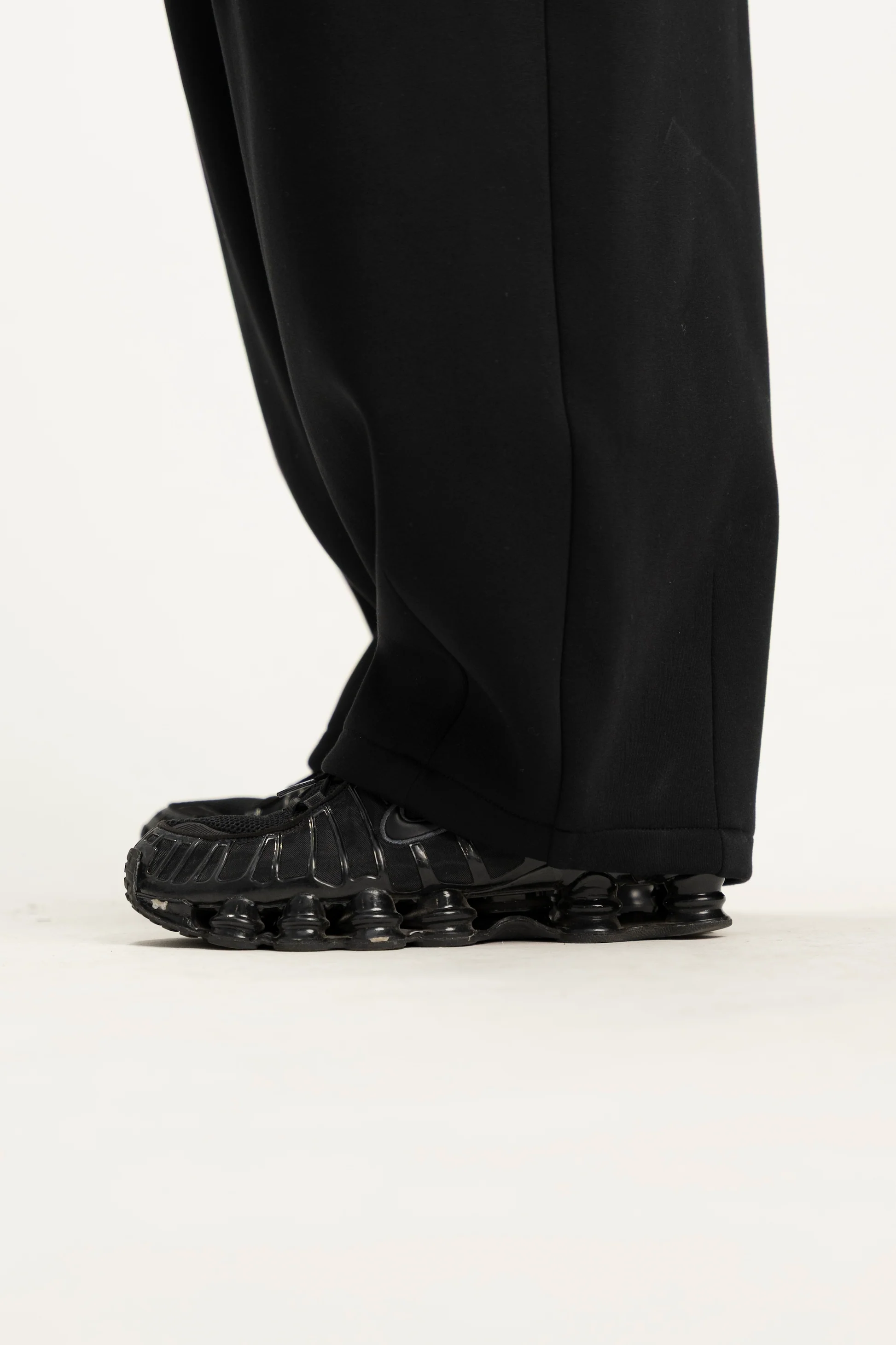 Zip-Up Hoodie & Sweatpants (Black)