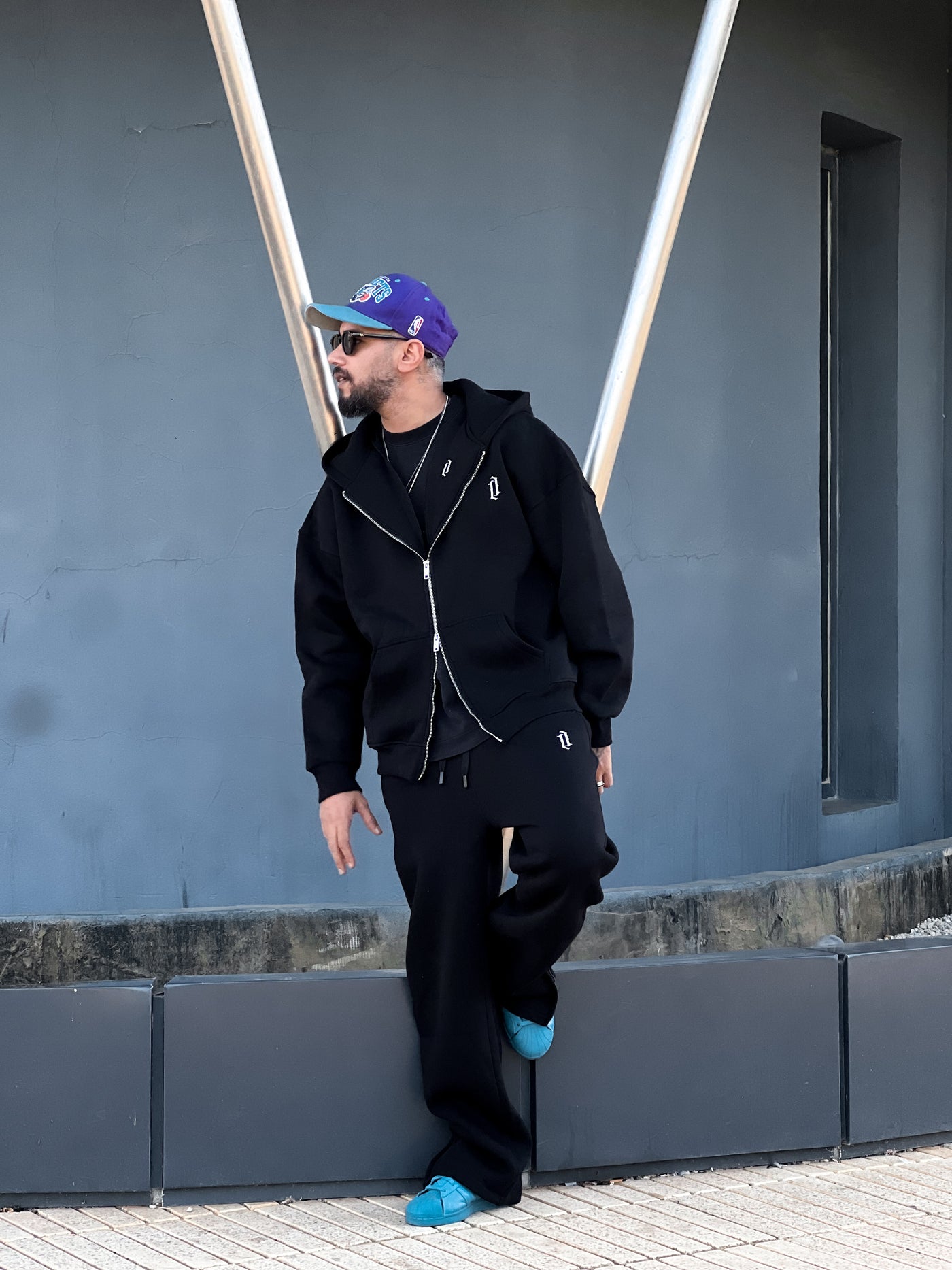 Sweat zippé V2 - BLACK